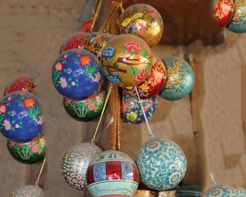 Hanging Balls – Paper Mache - Image 2