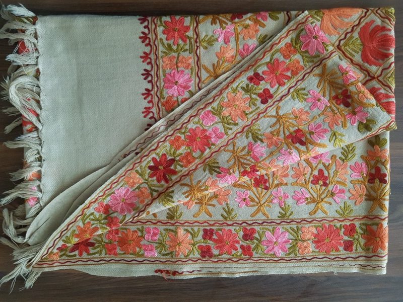 Kashmiri Embroidery Stole - Image 5