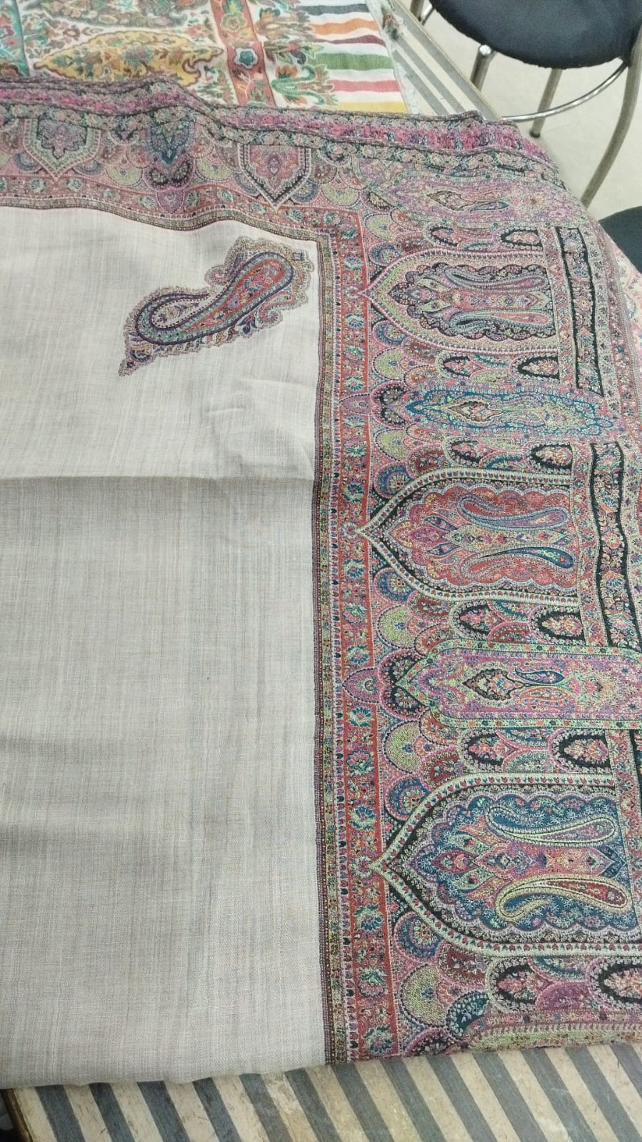 Kani Shawl - Semi Pashmina / Wool - Image 2